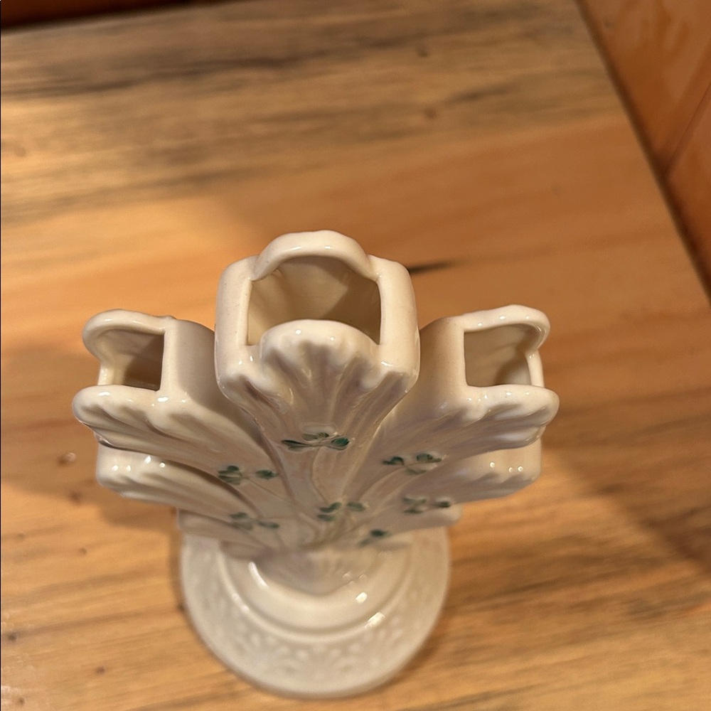 Belleek Vintage Vase - Picture 5 of 6